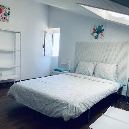 Gama House Гостьовий будинок Лісабон